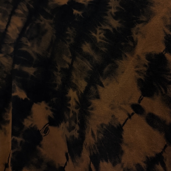 Bleach dyed H&M tee - Picture 2 of 4